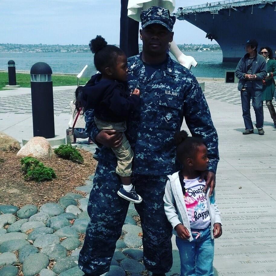 PO1 Clarence J Roach family.jpg